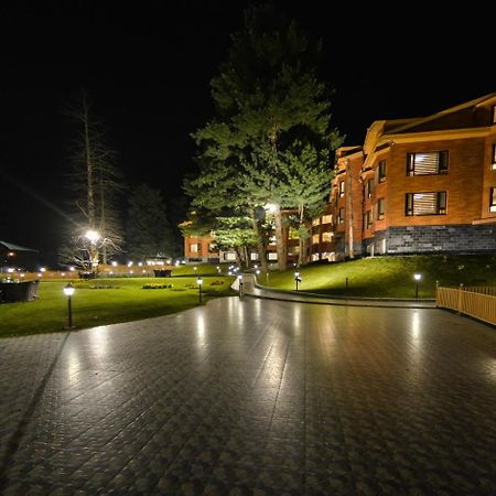 Royal Hillton Pahalgam Ξενοδοχείο Εξωτερικό φωτογραφία