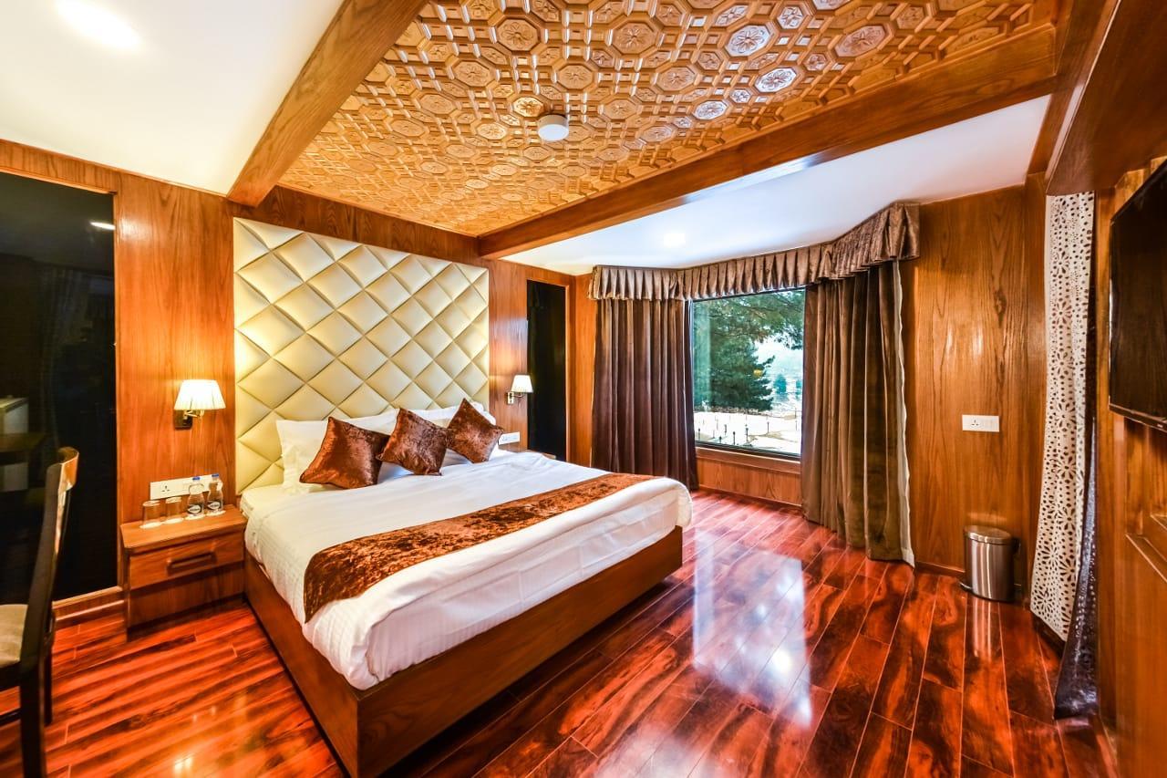 Royal Hillton Pahalgam Ξενοδοχείο Εξωτερικό φωτογραφία