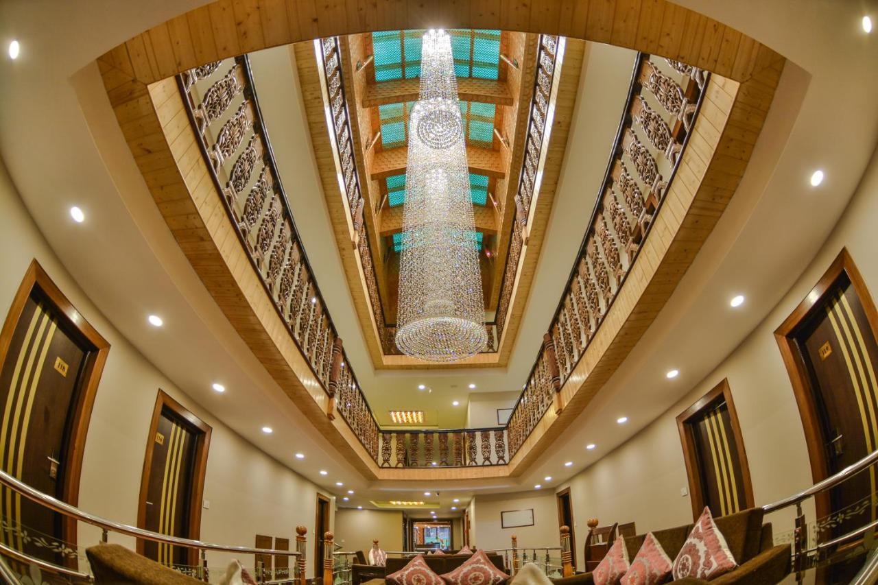 Royal Hillton Pahalgam Ξενοδοχείο Εξωτερικό φωτογραφία