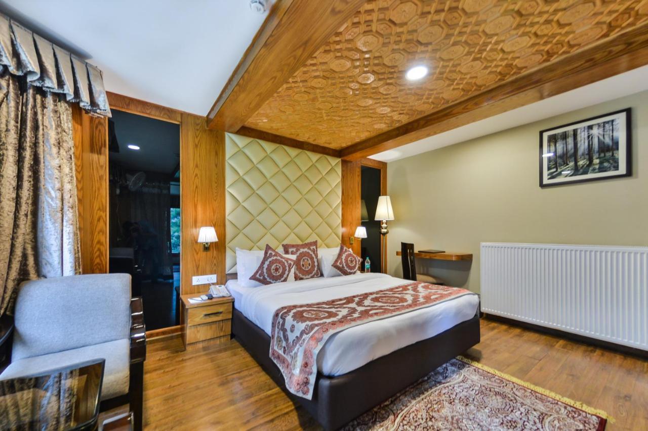 Royal Hillton Pahalgam Ξενοδοχείο Εξωτερικό φωτογραφία