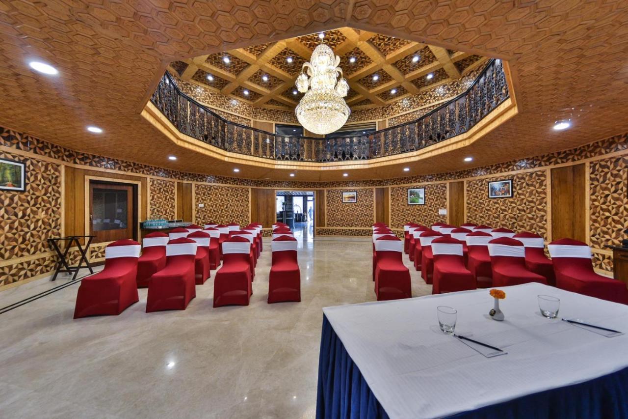 Royal Hillton Pahalgam Ξενοδοχείο Εξωτερικό φωτογραφία